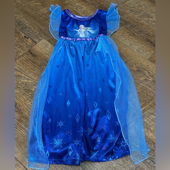 Disney Magical Princess Dress Collection - 5 dresses total - Picture 3 of 8